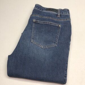 LIKE NEW DAVID BITTON BOULEVARD MID-RISE STRAIGHT LEG JEANS 8/29x30 ⭐️